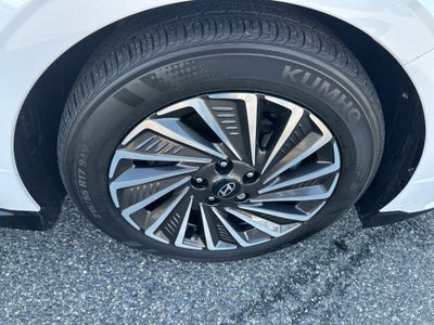 2025 Hyundai SONATA HYBRID Limited