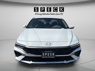 2026 Hyundai ELANTRA SE
