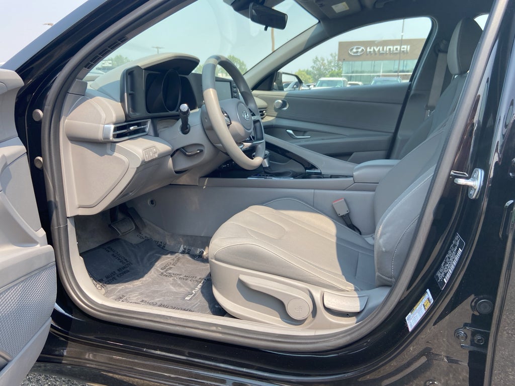 2023 Hyundai ELANTRA HYBRID Blue