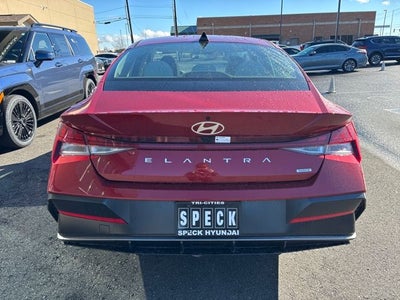 2025 Hyundai ELANTRA HYBRID Limited