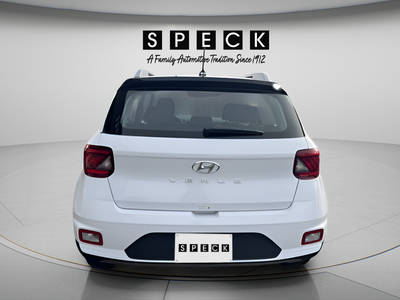 2026 Hyundai VENUE SEL W/Two-Tone Roof
