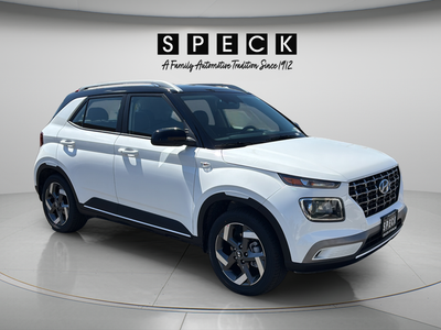 2026 Hyundai VENUE SEL W/Two-Tone Roof