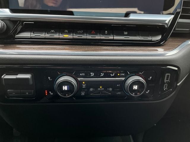 2025 Chevrolet Silverado 1500 RST