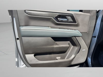 2025 GMC Yukon AT4