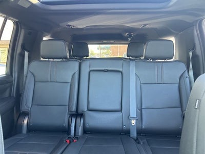 2024 Chevrolet Suburban RST