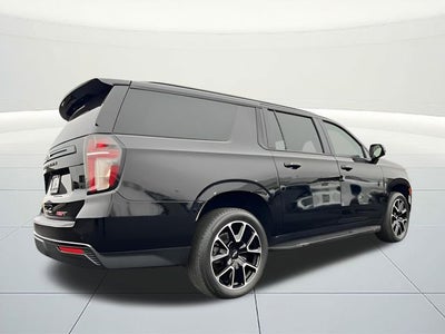 2024 Chevrolet Suburban RST