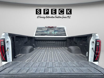 2024 GMC Sierra AT4