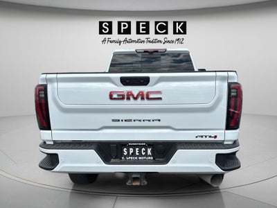 2024 GMC Sierra AT4