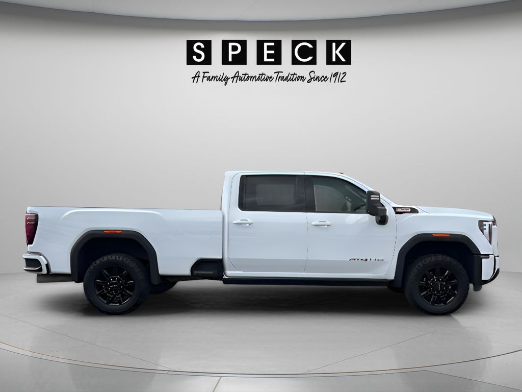 2024 GMC Sierra AT4