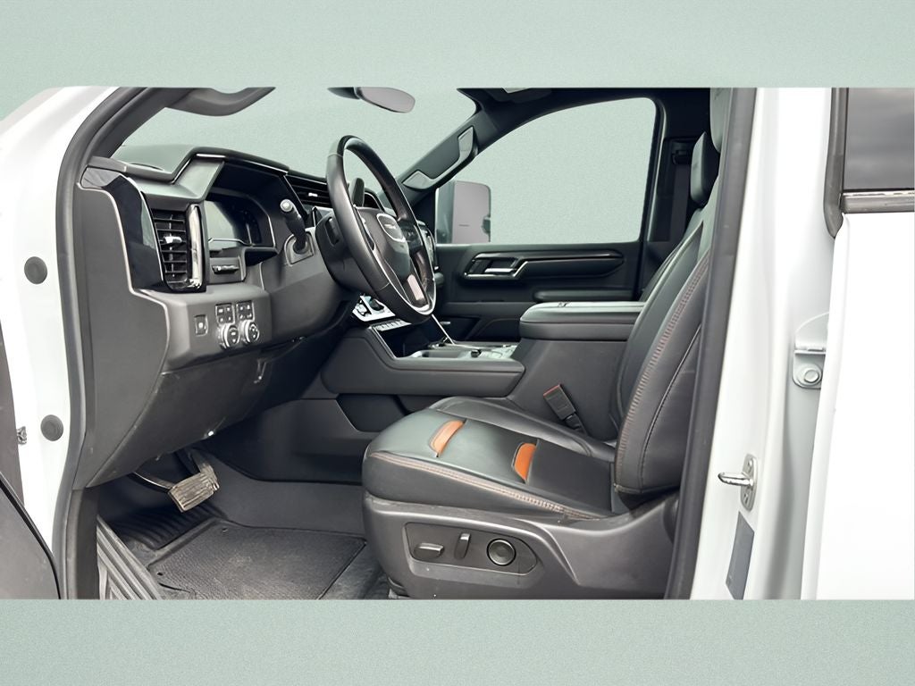 2024 GMC Sierra AT4