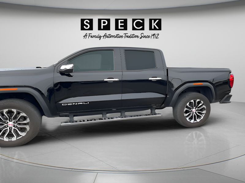 2024 GMC Canyon 4WD Denali