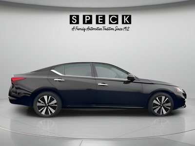 2022 Nissan Altima 2.5 SL