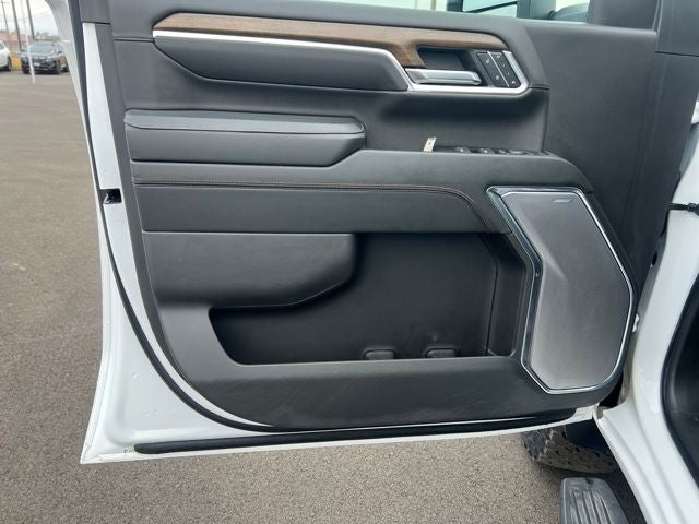 2024 Chevrolet Silverado 3500HD High Country