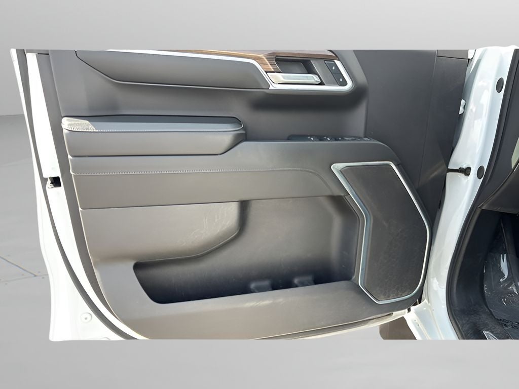 2024 Chevrolet Silverado LT