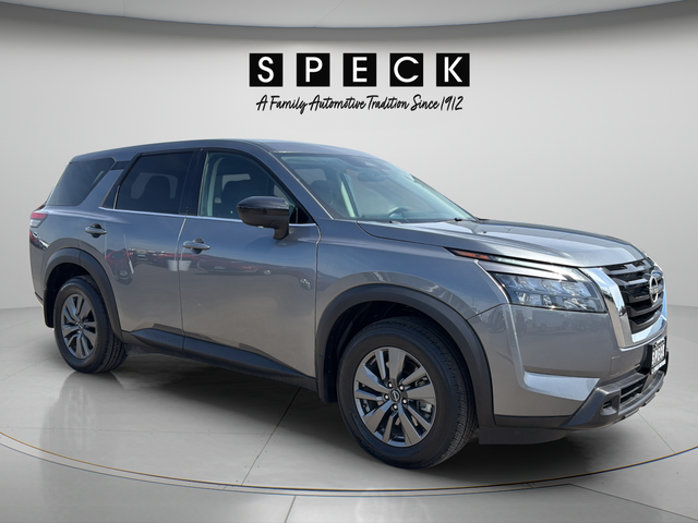 2024 Nissan Pathfinder S