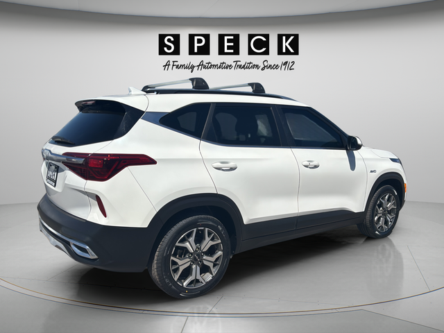 2023 Kia Seltos EX