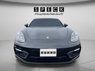 2023 Porsche Panamera 4 Platinum Edition