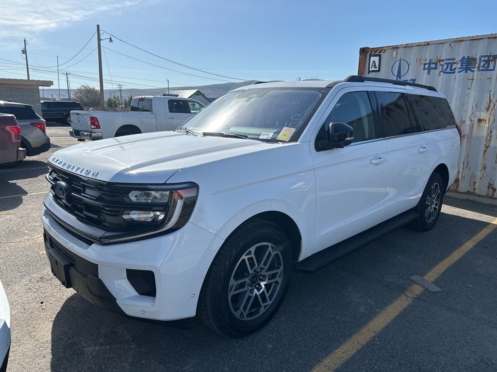 2025 Ford Expedition Max Active