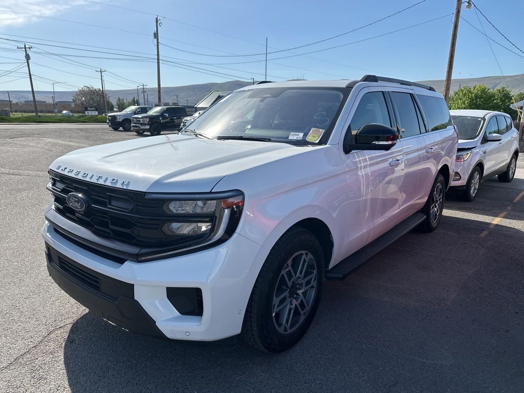 2025 Ford Expedition Max Active
