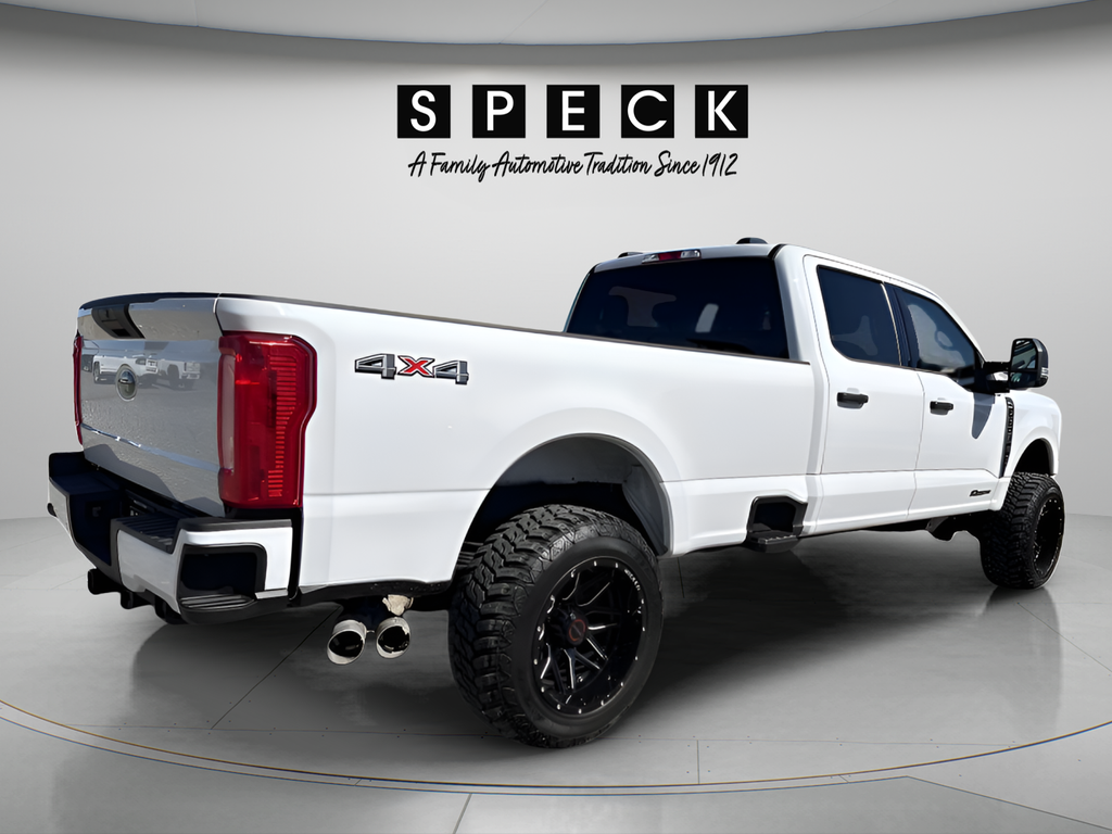 2024 Ford F-350SD XLT