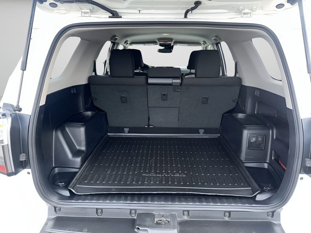 2023 Toyota 4Runner TRD Off-Road