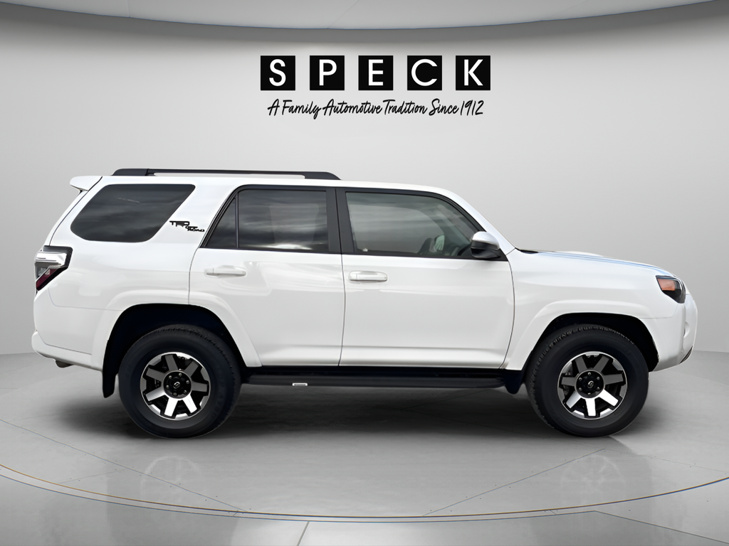 2023 Toyota 4Runner TRD Off-Road
