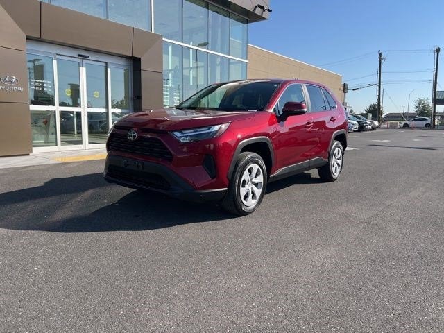 2023 TOYOTA RAV4 LE